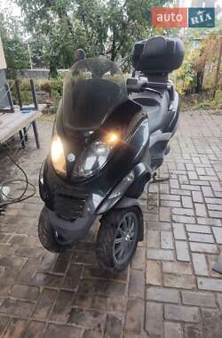 Грузовые мотороллеры, мотоциклы, скутеры, мопеды Piaggio MP3 2007 в Киеве