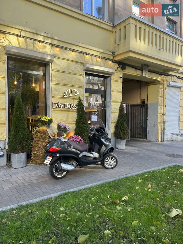 Piaggio MP3 2014