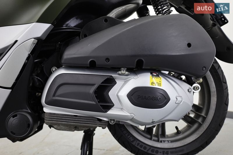Мотороллер Piaggio MP3 2014 в Гнивани