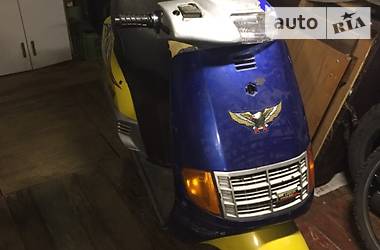 Скутер Piaggio Quartz 2005 в Стрые