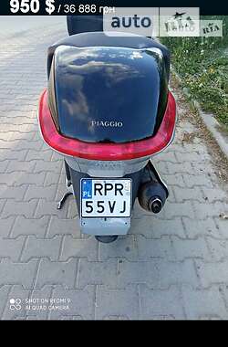 Макси-скутер Piaggio X8 2005 в 