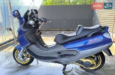 Максі-скутер Piaggio X9 2003 в 