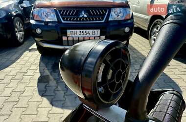 Скутер Pioneer XF200GY-B 2012 в 