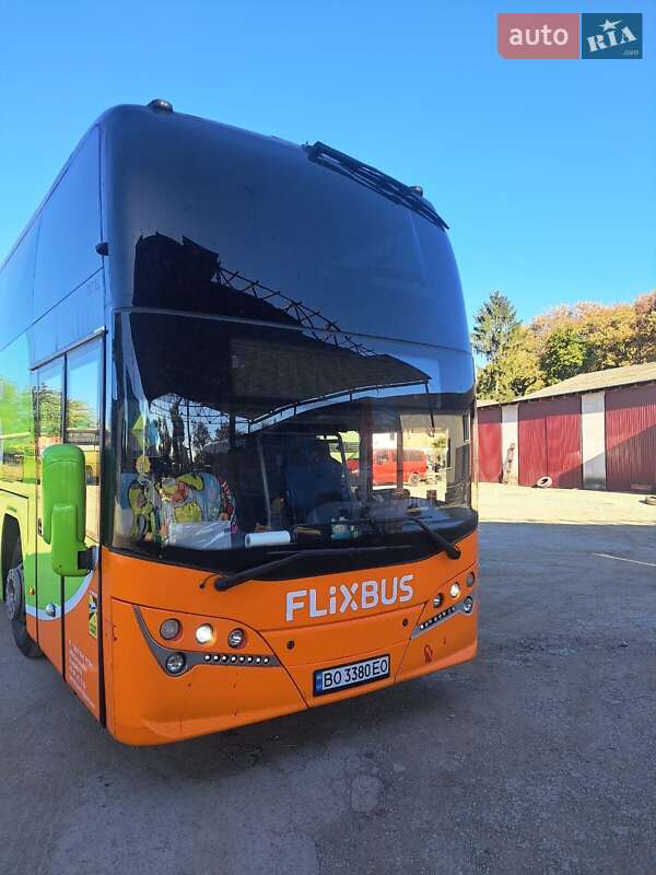 Туристичний / Міжміський автобус Plaxton Elite 2015 в Тернополі
