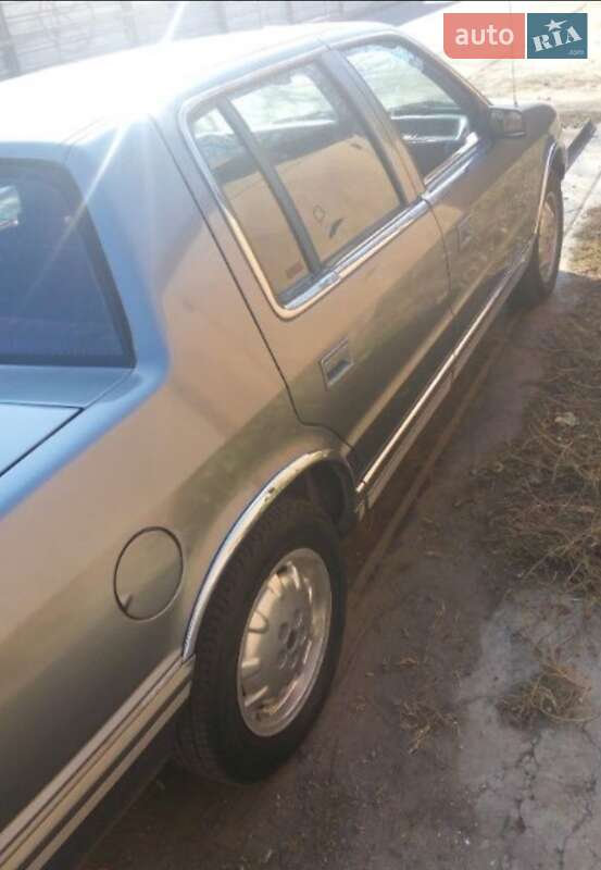 Седан Plymouth Acclaim 1991 в Одессе