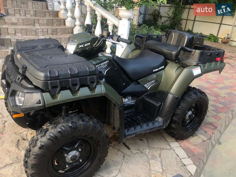 Квадроцикл спортивний Polaris 500 2010 в 