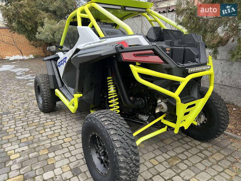 Мотовездеход Polaris RZR XP 1000 2020 в 