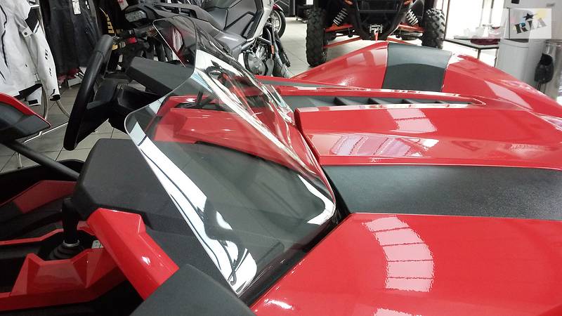 Трицикл Polaris Slingshot 2016 в Дніпрі