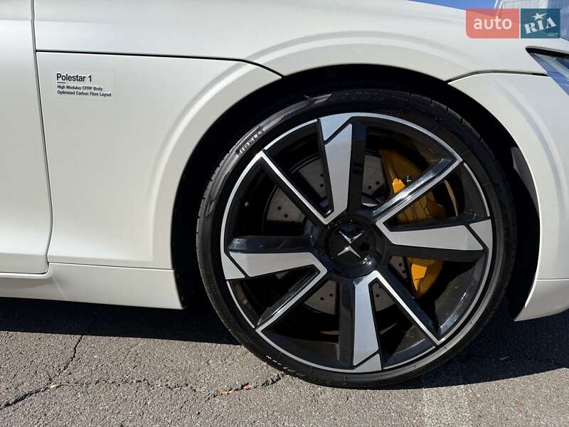 Купе Polestar 1 2020 в Киеве