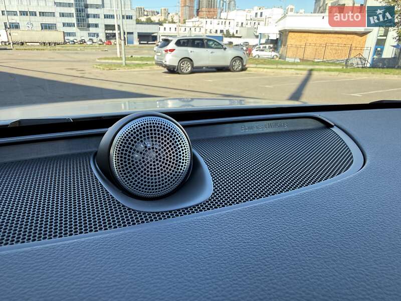 Купе Polestar 1 2020 в Киеве