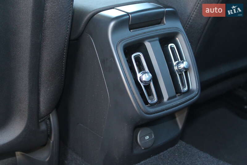 Лифтбек Polestar 2 2023 в Кропивницком