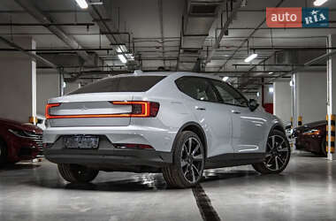 Седан Polestar 2 2023 в 