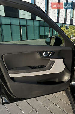 Лифтбек Polestar 2 2022 в 