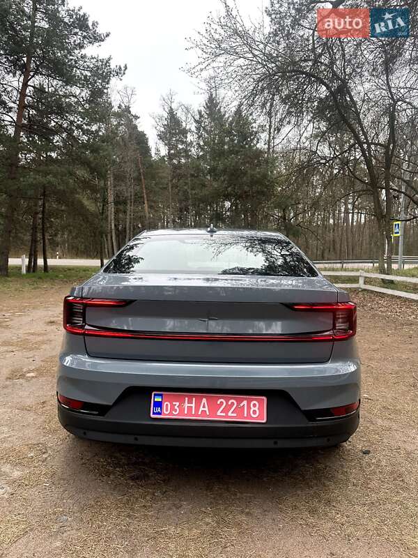 Лифтбек Polestar 2 2023 в Киверцах