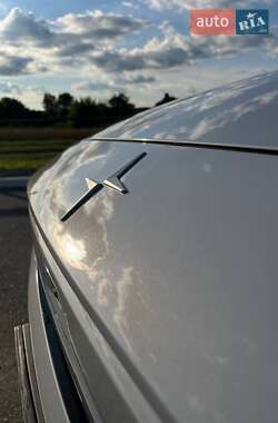 Фастбэк Polestar 2 2023 в 
