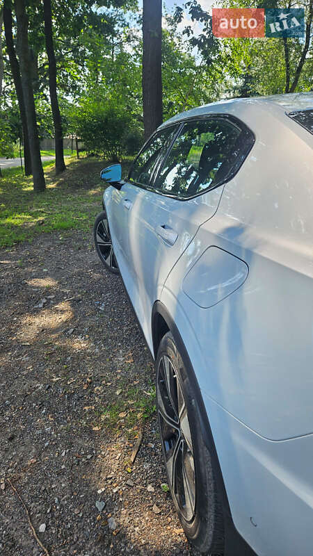 Лифтбек Polestar 2 2023 в Киеве
