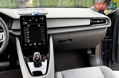 Лифтбек Polestar 2 2023 в 