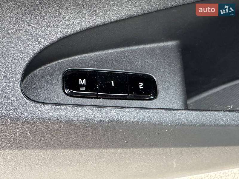 Ліфтбек Polestar 2 2023 в Києві фото 57 Ліфтбек Polestar 2 2023 в Києві