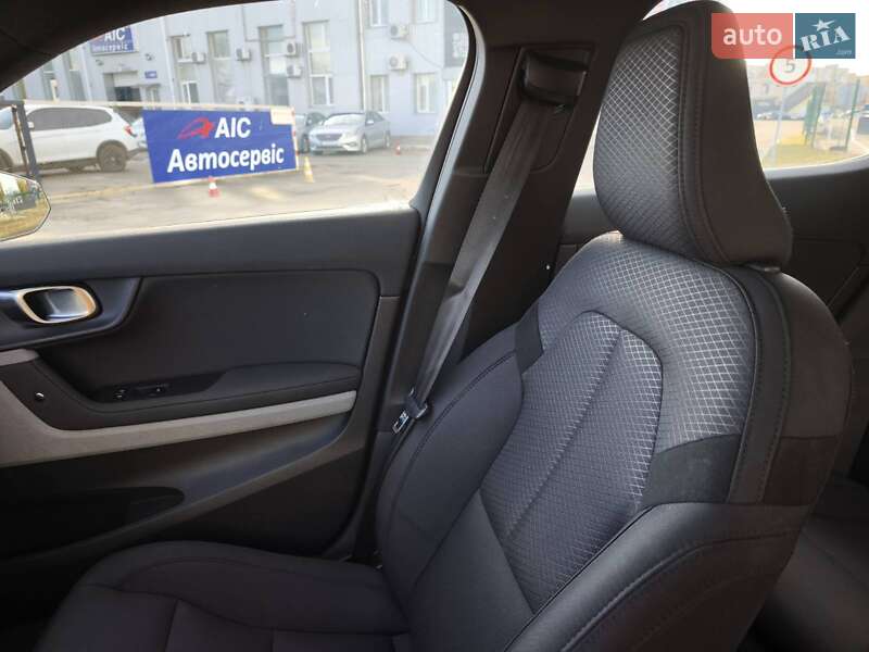 Лифтбек Polestar 2 2023 в Киеве