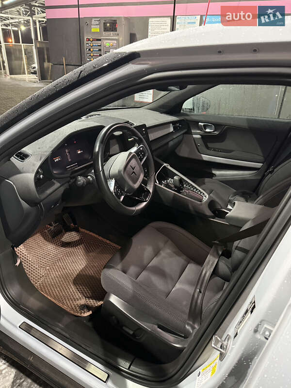 Лифтбек Polestar 2 2023 в Хороле