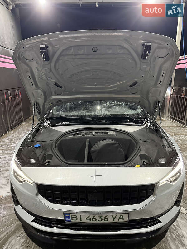 Лифтбек Polestar 2 2023 в Хороле