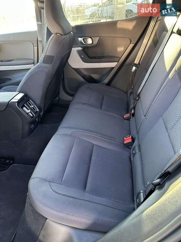 Фастбек Polestar 2 2024 в Городку