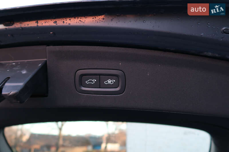 Ліфтбек Polestar 2 2023 в Косові