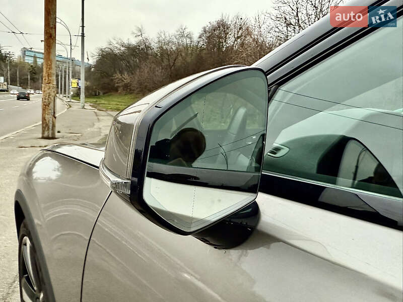 Лифтбек Polestar 2 2020 в Киеве