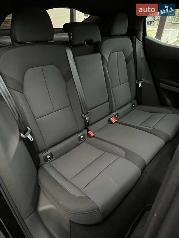 Лифтбек Polestar 2 2021 в Дубно