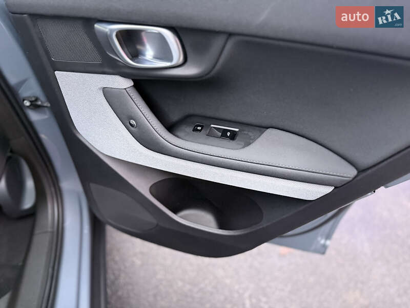 Лифтбек Polestar 2 2022 в Киеве