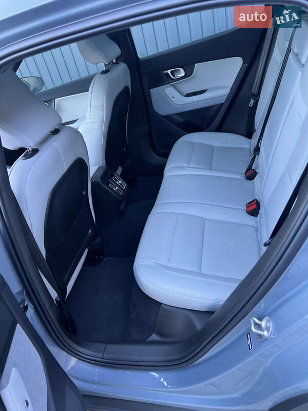 Лифтбек Polestar 2 2023 в Иршаве
