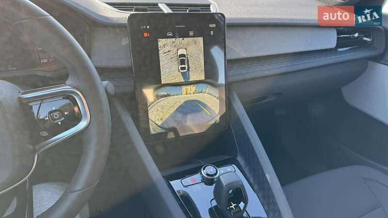 Фастбэк Polestar 2 2023 в Новояворовске