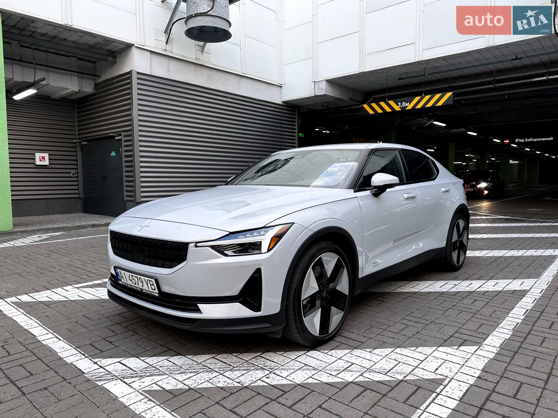 2022 Polestar 2 - фото 1