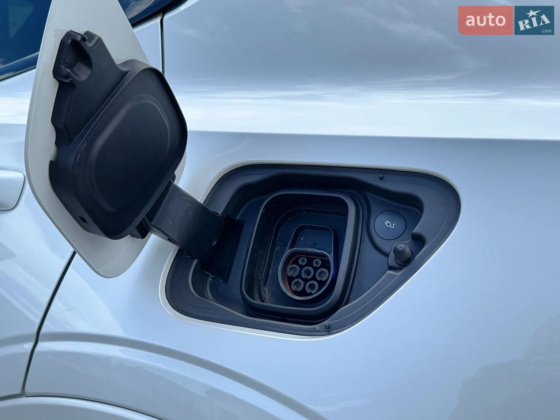 2020 Polestar 2 - мініатюра 28
