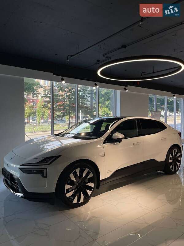 Polestar 4 2024