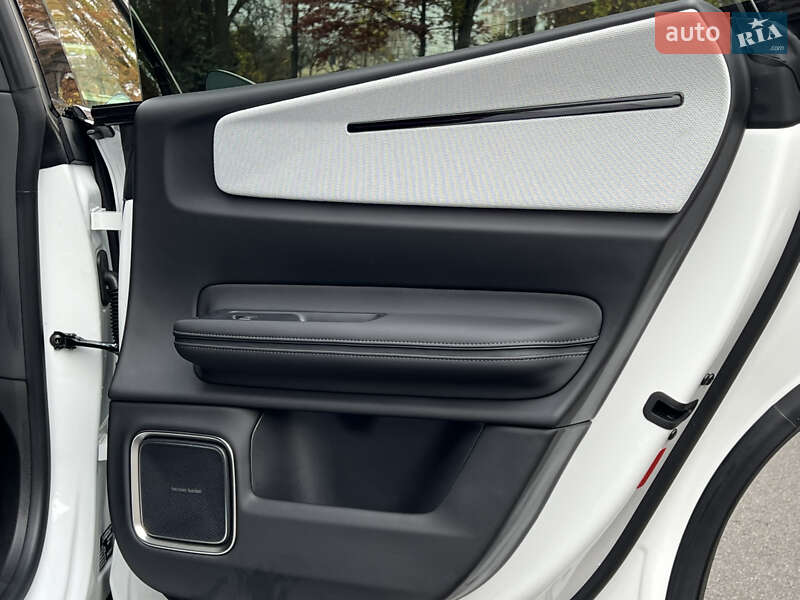 Позашляховик / Кросовер Polestar 4 2024 в Києві