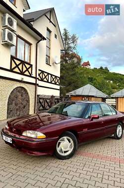 Седан Pontiac Bonneville 1992 в 