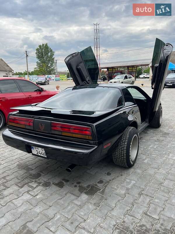 Купе Pontiac Firebird 1989 в Днепре фото 12 Купе Pontiac Firebird 1989 в Днепре