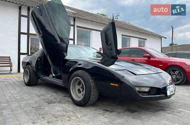 Купе Pontiac Firebird 1989 в 