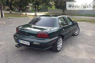 Седан Pontiac Grand AM 1996 в Умані