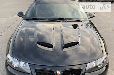 Купе Pontiac GTO 2006 в 