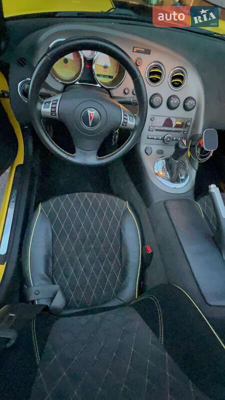 Кабріолет Pontiac Solstice 2007 в Києві