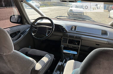 Минивэн Pontiac Trans Sport 2000 в 