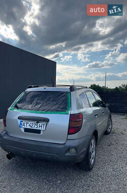 Позашляховик / Кросовер Pontiac Vibe 2003 в 