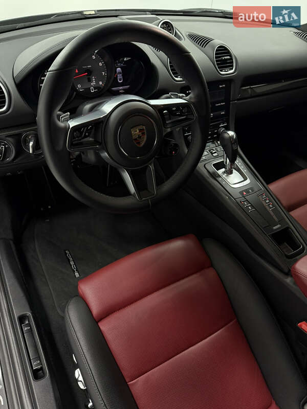 Купе Porsche 718 Cayman 2023 в Одесі фото 25 Купе Porsche 718 Cayman 2023 в Одесі