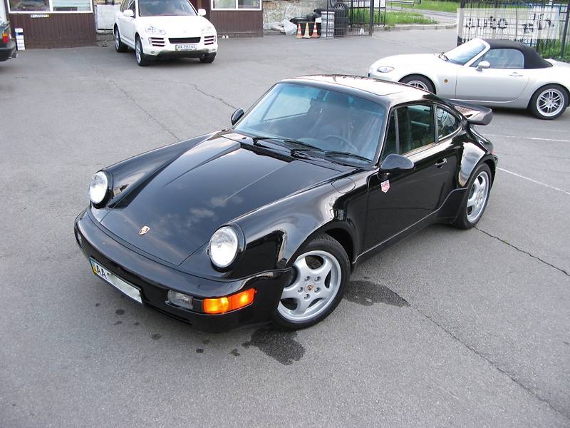 Купе Porsche 911 1991 в 
