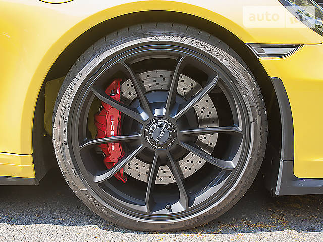 Купе Porsche 911 2017 в Дніпрі