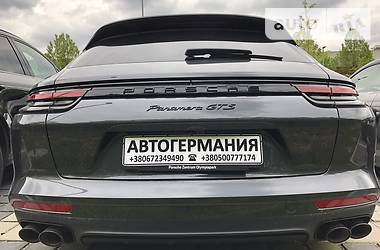 Внедорожник / Кроссовер Porsche 911 2019 в Киеве