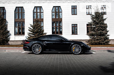 Купе Porsche 911 2016 в Києві