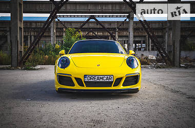 Купе Porsche 911 2017 в Мукачевому